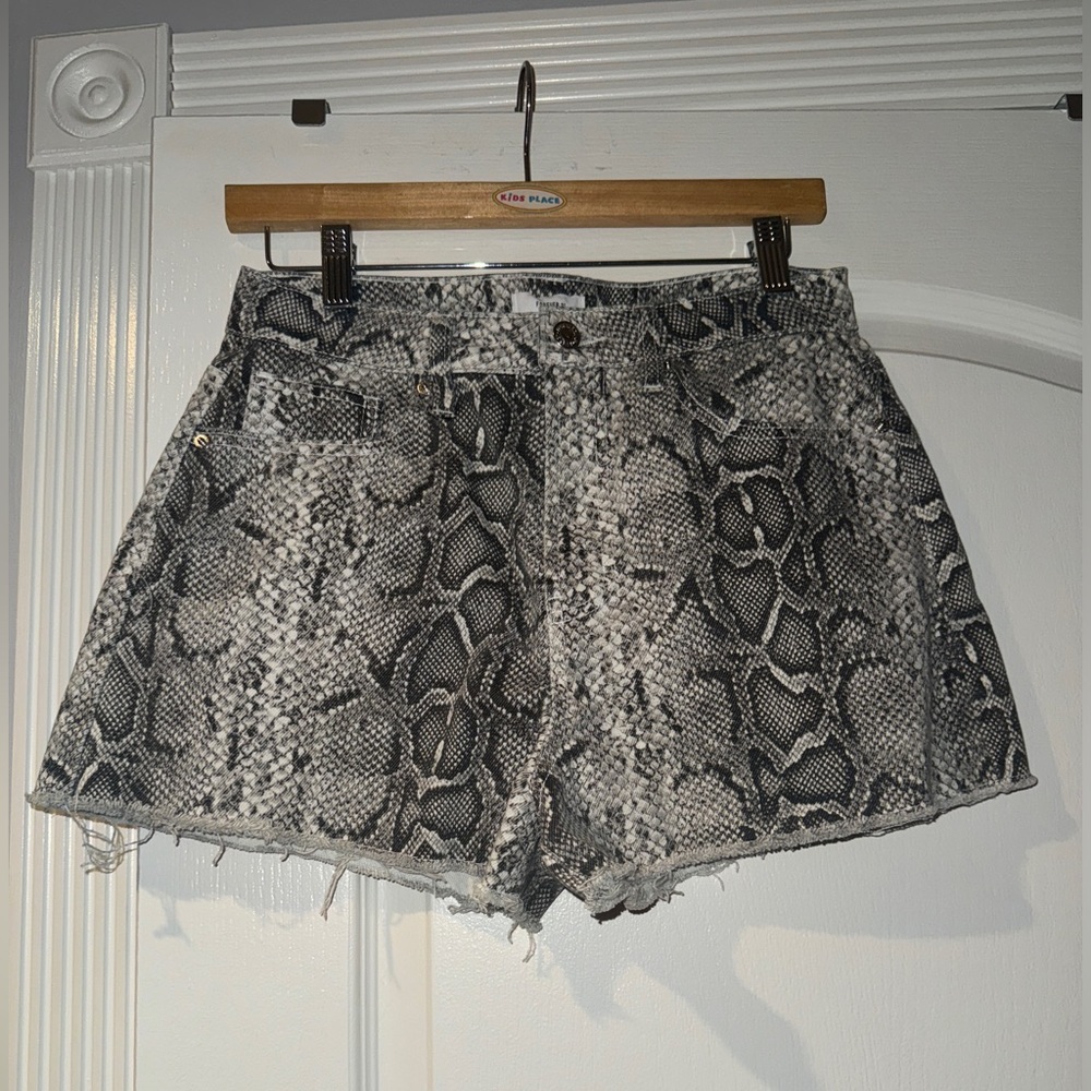 Forever 21 Black and White Snake Print Jean Shorts